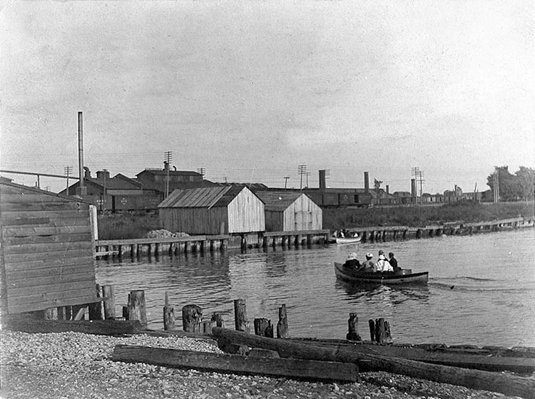 Waterfront along Fuhrmann Blvd 1909 WNY Heritage
